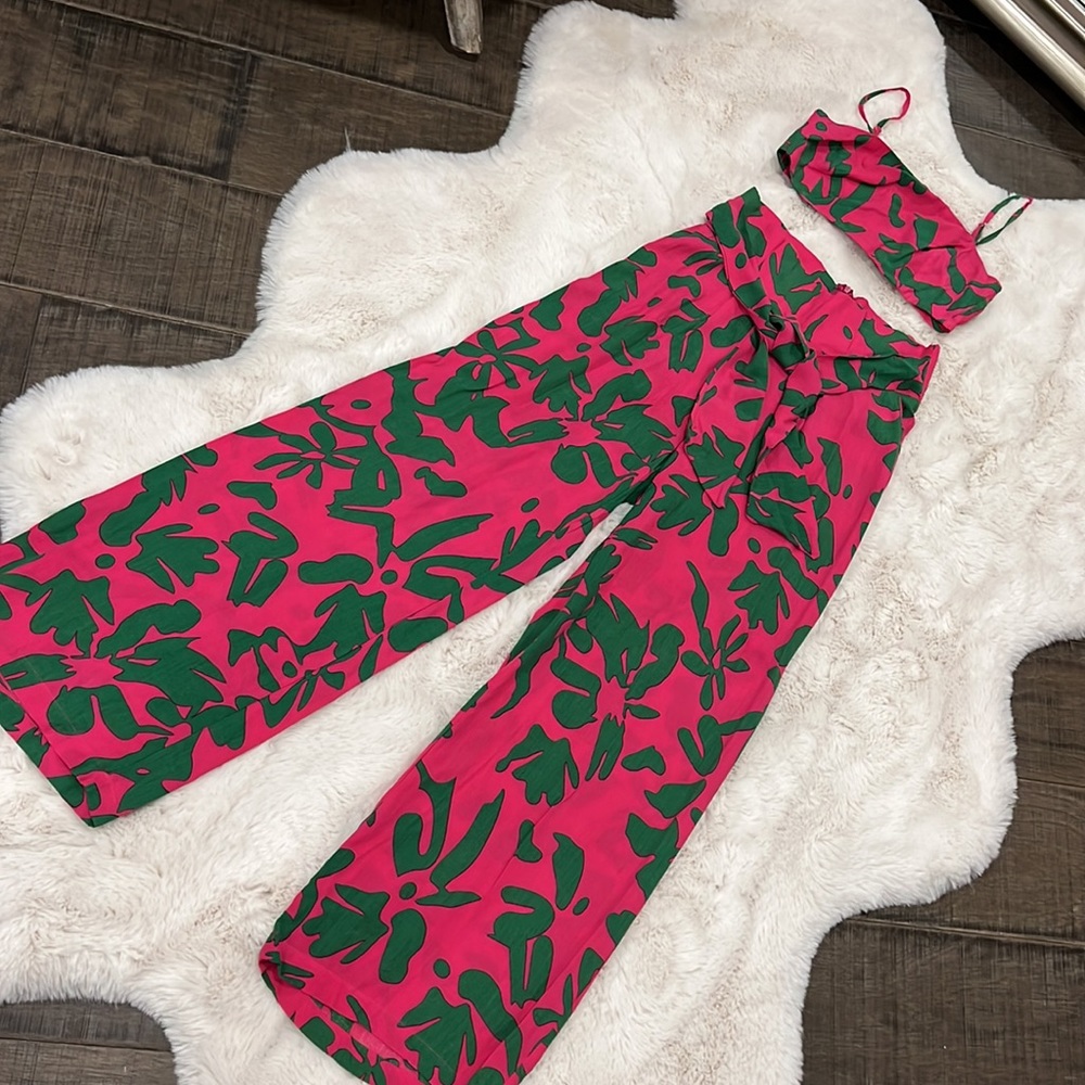 Two Piece Set - image 3